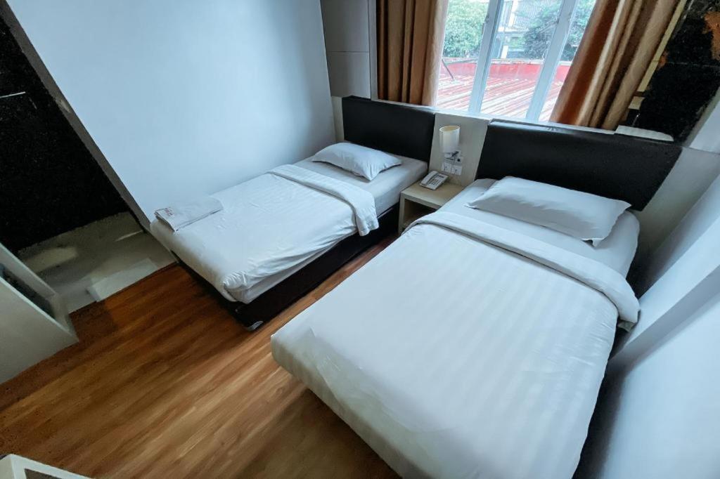 Lucky Star Hotel Nagoya Extérieur photo