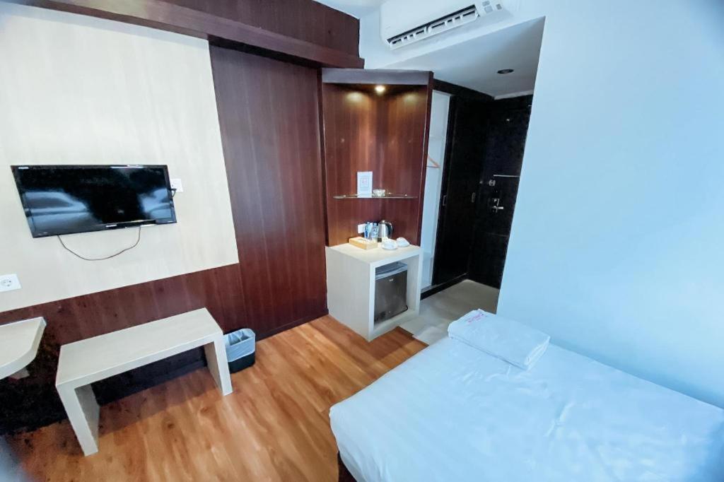 Lucky Star Hotel Nagoya Extérieur photo
